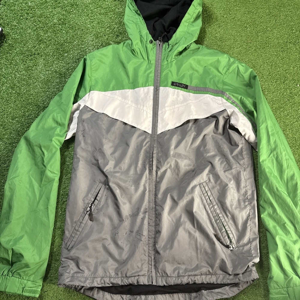 Oakley Men's Size‎ Small Regular Fit Soft Lightweight Windbreaker Green